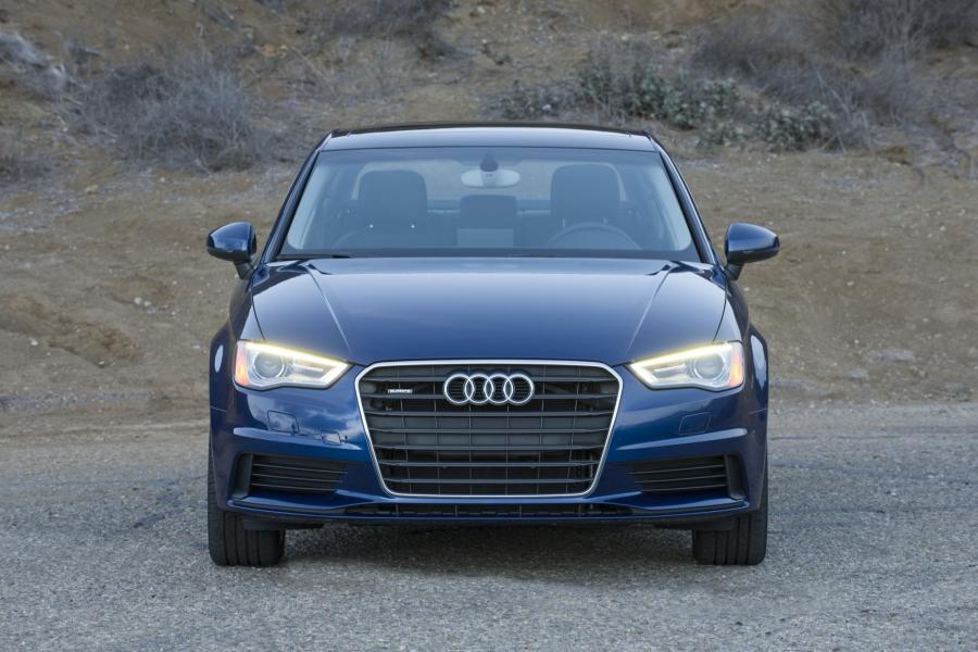  Audi A3 Sedan 2.0T Quattro (8V) 2014 года  (NA) (фото 23 из 88)